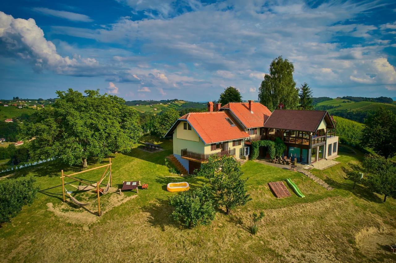 Holiday House Podhamer Marijan Лютомер Екстер'єр фото