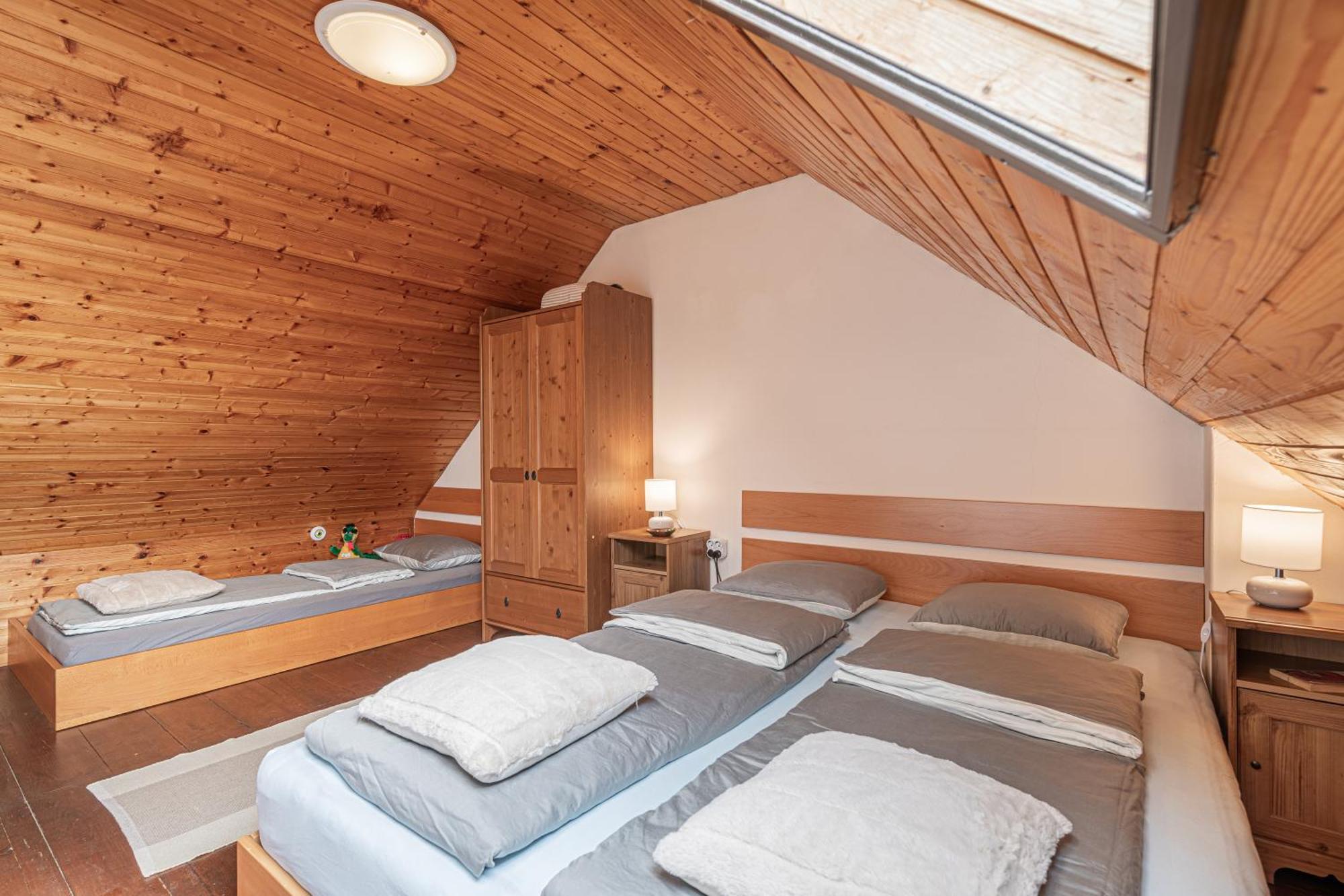 Holiday House Podhamer Marijan Лютомер Екстер'єр фото